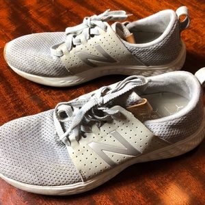 New Balance Tennis Shoes